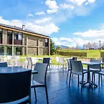 Campus Cerdanya Hotel 3*