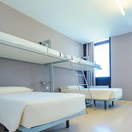 ホテル Campus Cerdanya