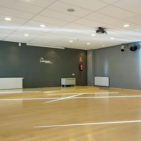 Hotel Campus Cerdanya 3*