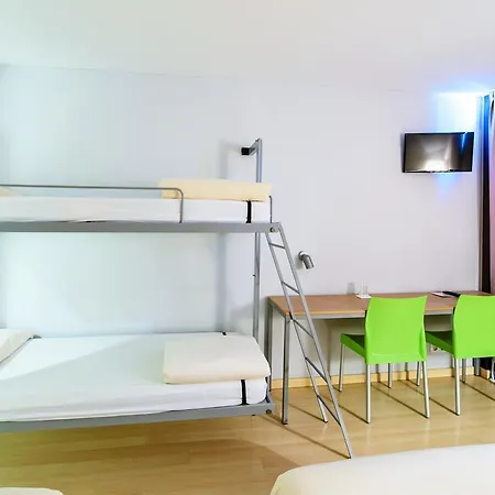 Campus Cerdanya Hotel 3*