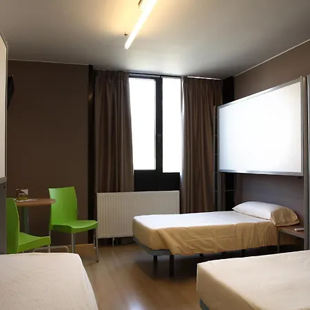 ホテル Campus Cerdanya