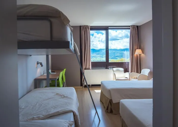 Hotel Campus Cerdanya 3*